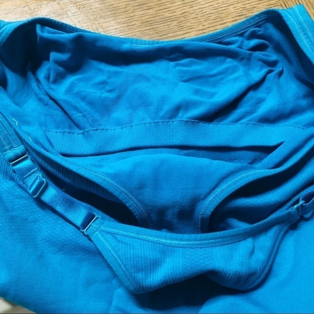 Nike seamless racerback tank